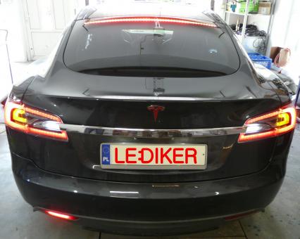 Tesla S - konwersja USA > EU (montaż światła przeciwmgielnego)
