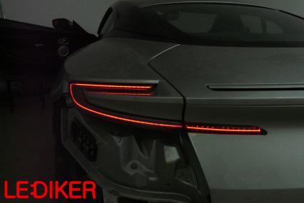 Aston Martin DB11 - modyfikacja tylnych lamp USA EU