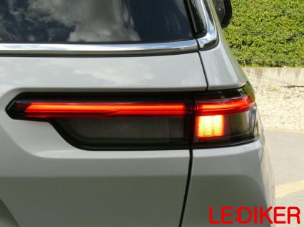 Jeep Grand Cherokee WL - przeróbka lamp tył  USA > EU (5)