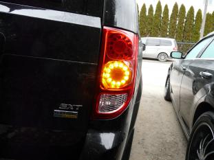 Dodge Grand Caravan (201115)   przeróbka oświetlenia z wersji USA > EU