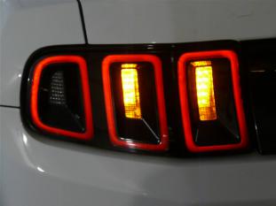 Ford Mustang  przeróbka lamp z USA na EU