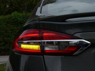 Ford Fusion  modyfikacja lamp z USA na EU