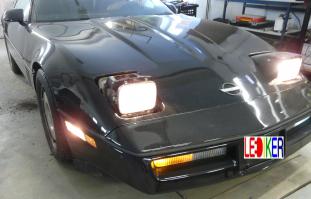 Modyfikacja oświetlenia przód/tył  Corvette C4