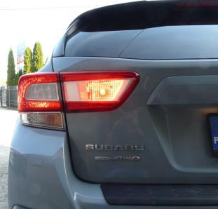 Subaru Crosstrek  tylne światło przeciwmgielne USA > EU