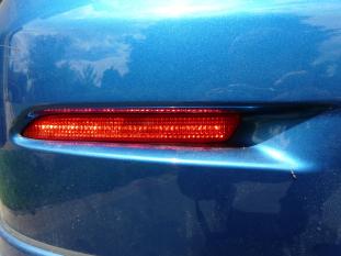 Toyota Matrix (USA)  światło przeciwmgłowe tył (w odblasku zderzaka)