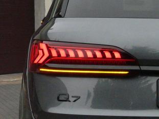 Audi Q7 II po liftingu (20202024) modyfikacja lamp z wersji USA na EU  
